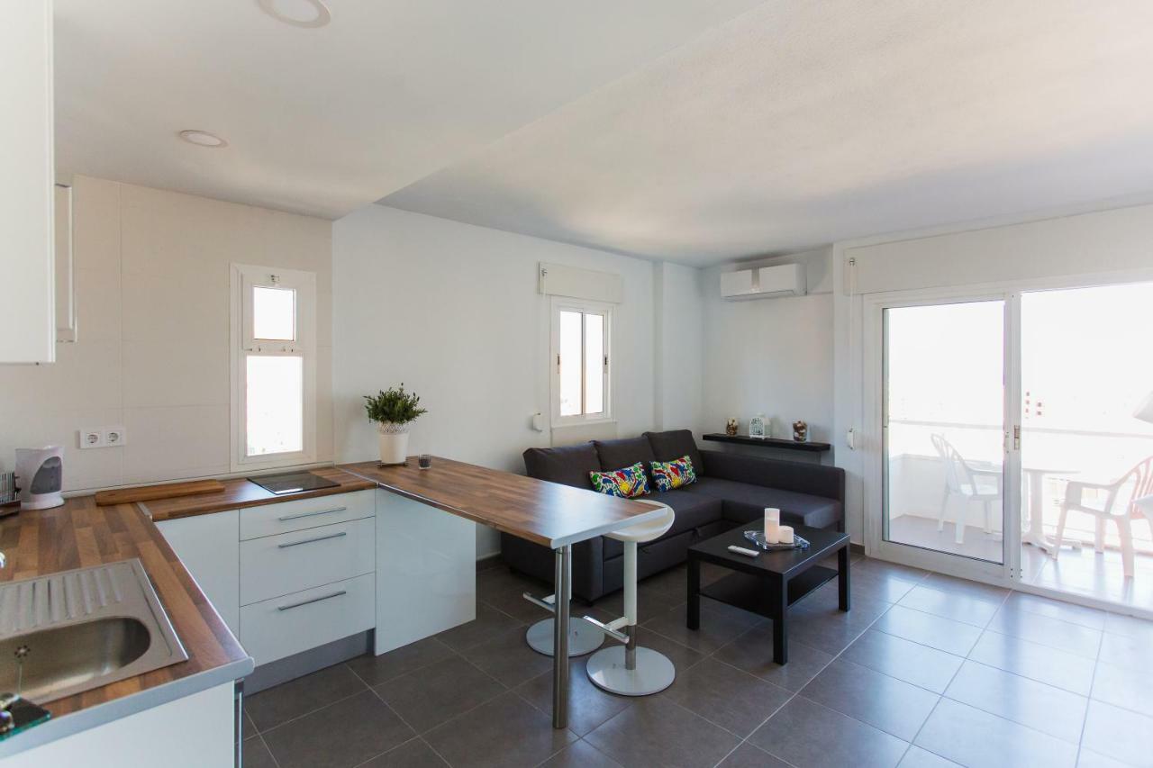 Central Apartment With Nice Views ベナルマデナ エクステリア 写真