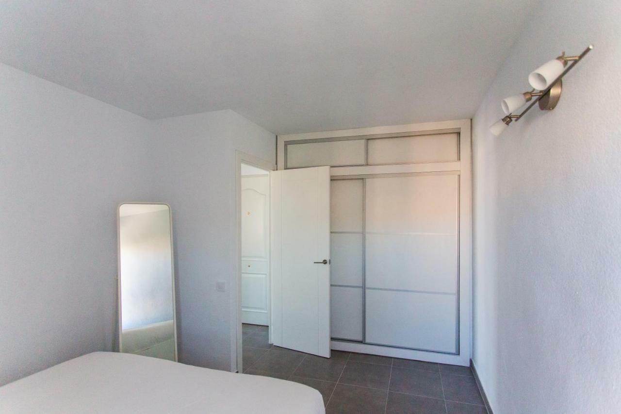 Central Apartment With Nice Views ベナルマデナ エクステリア 写真